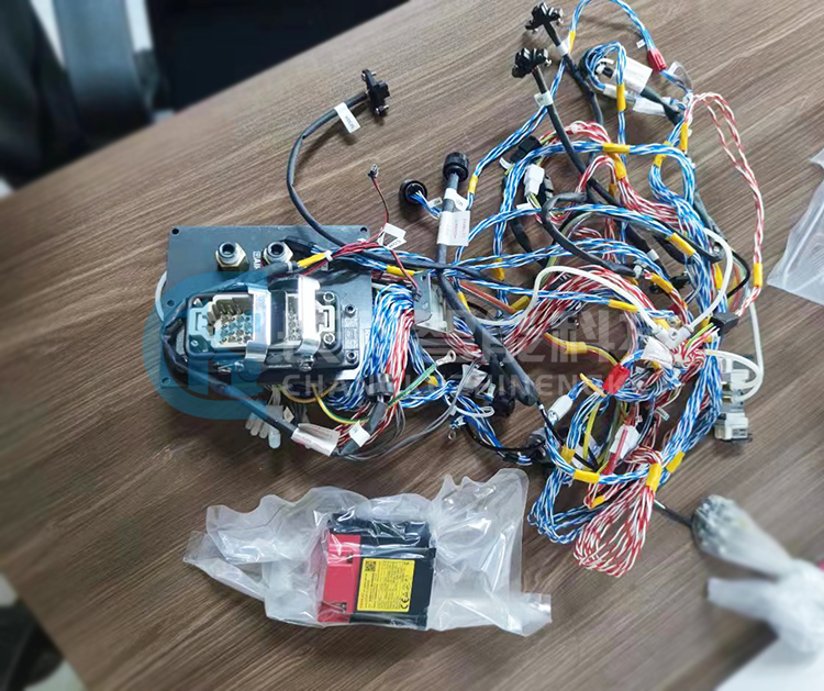 發那科LR Mate 200iD五六軸電機A06B-0117-B855#0049